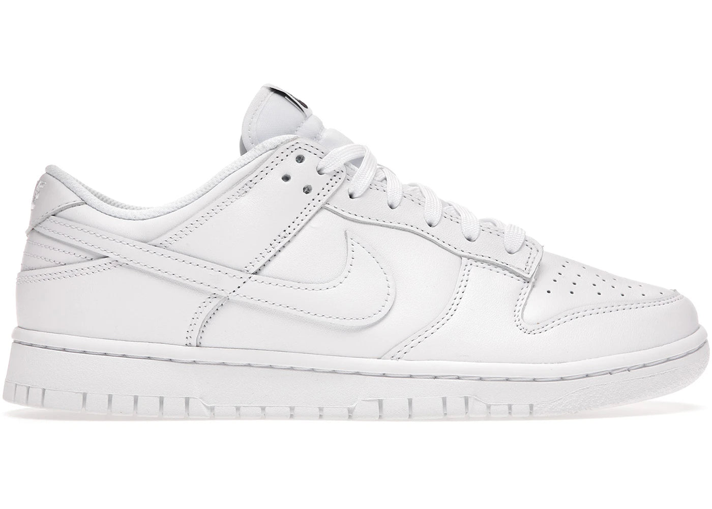 Nike Dunk Low triple white W