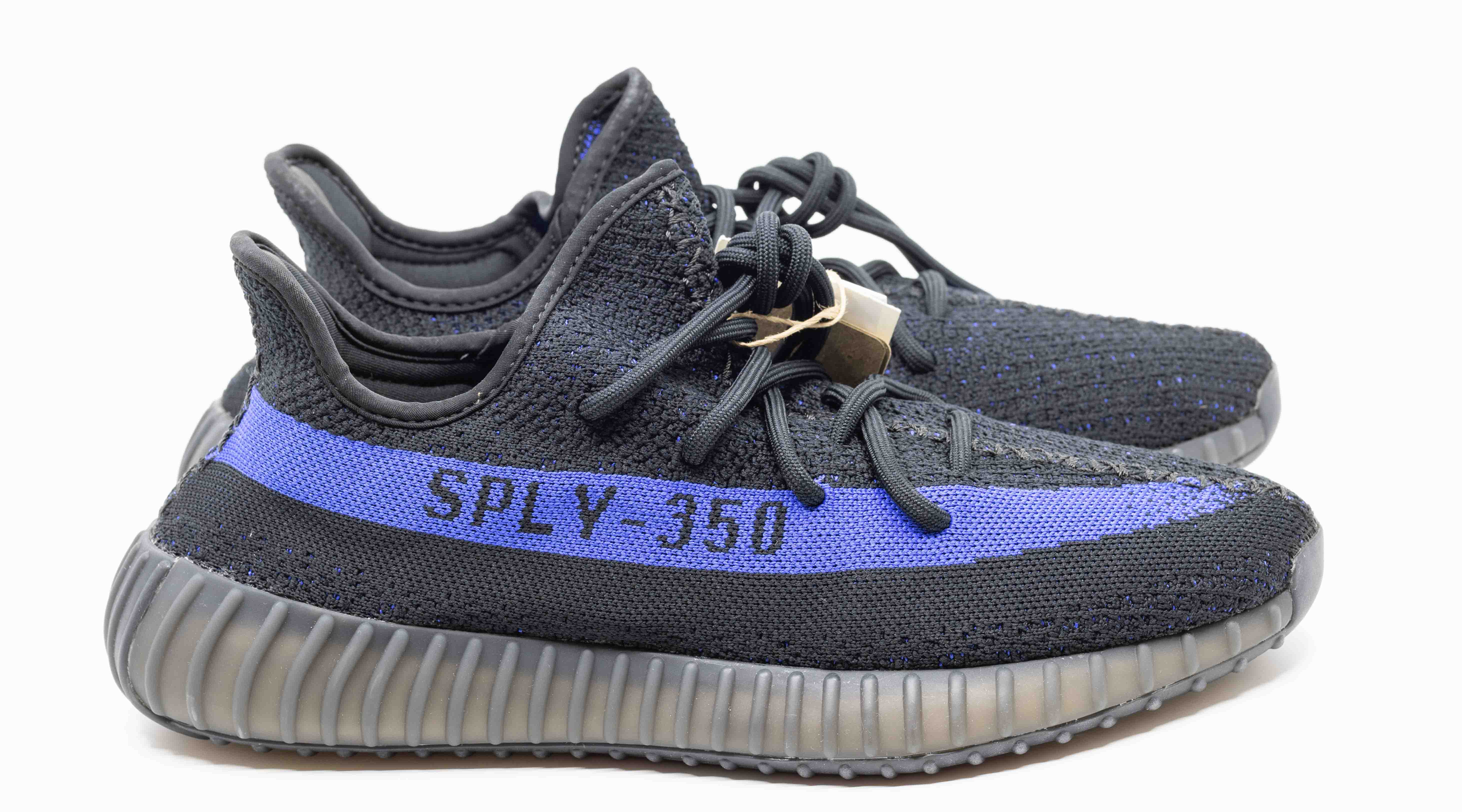 Yeezy 350 bleu discount ciel